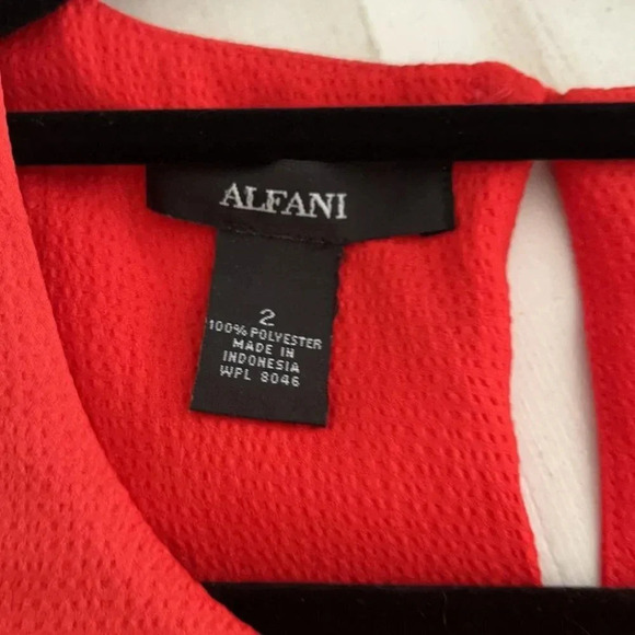 Orange layered asymmetrical tank - Picture 7 of 7